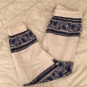 Patterned linen joggers